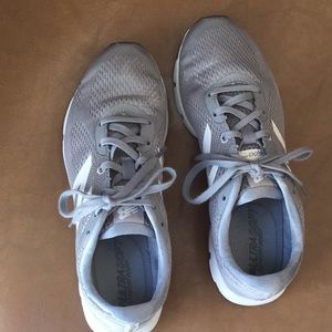 New Balance nearly new Tennis Shoe